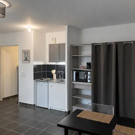 Le Dijonnel Apartment *