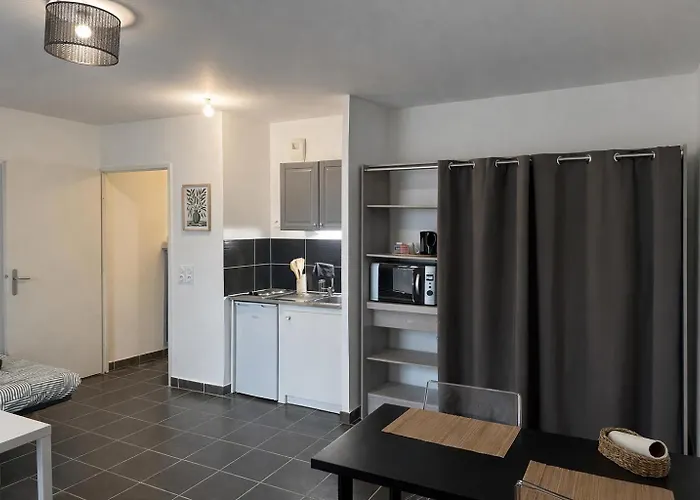 Le Dijonnel Apartment *